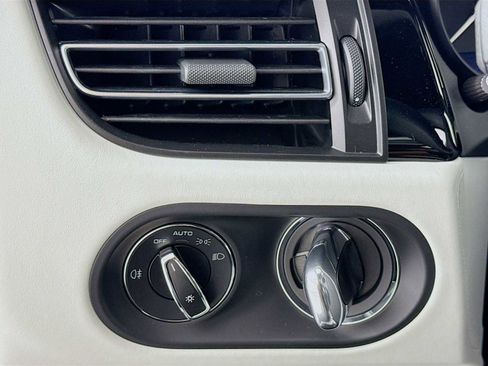 New 2026 Porsche Macan S image 14