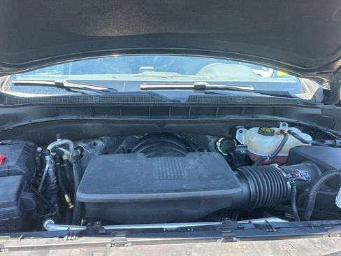 Used 2023 Chevrolet Tahoe LT w/ Luxury Package RWD image 37
