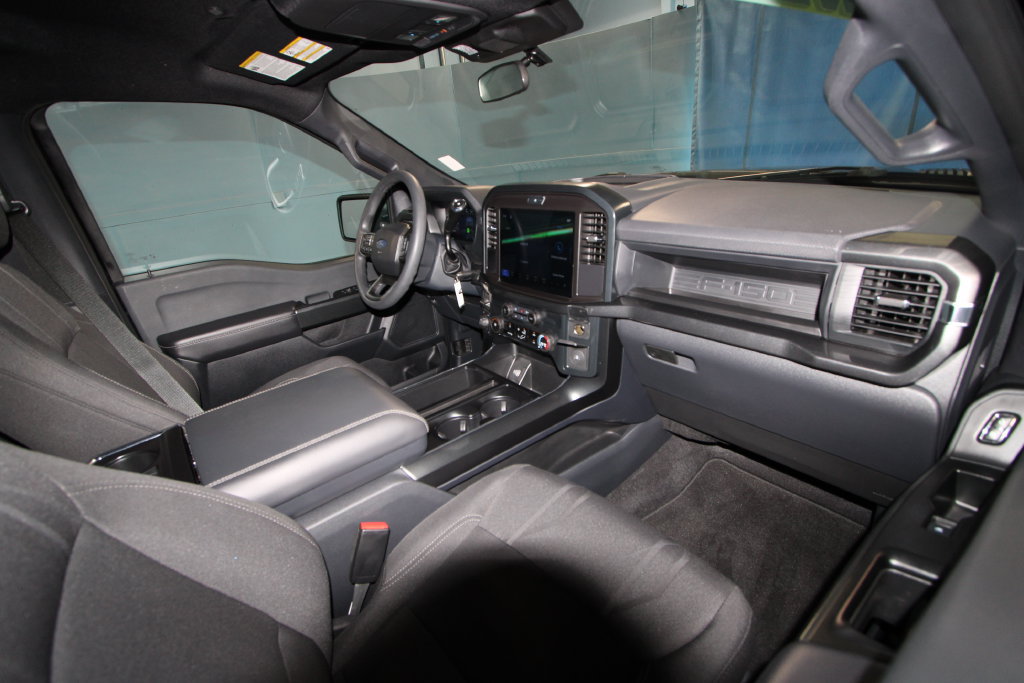 Used 2026 Ford F150 STX w/ F-150 LOBO Package AWD/4WD image 19