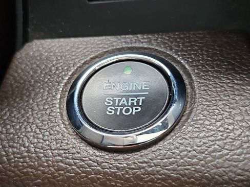 Used 2019 Ford F250 King Ranch w/ King Ranch Ultimate Package image 28