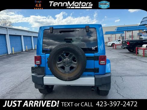 Used 2014 Jeep Wrangler Unlimited Sahara w/ Dual Top Group image 6