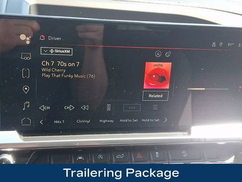 Used 2023 GMC Sierra 1500 Elevation w/ X31 Off-Road Package AWD/4WD image 9