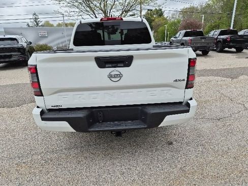 New 2026 Nissan Frontier SV w/ SV Convenience Package AWD/4WD image 6