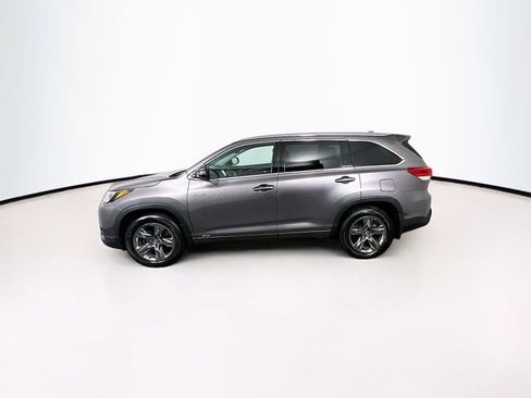 Used 2019 Toyota Highlander Limited Platinum image 4