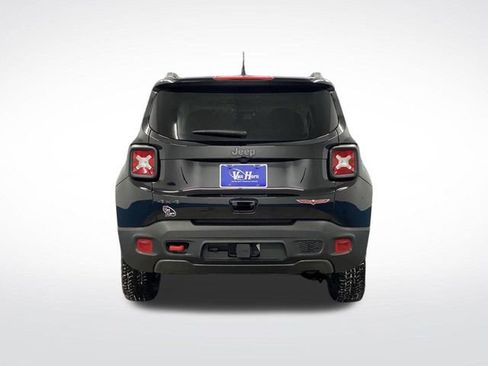 Used 2022 Jeep Renegade Trailhawk w/ Trailer Tow Group image 14