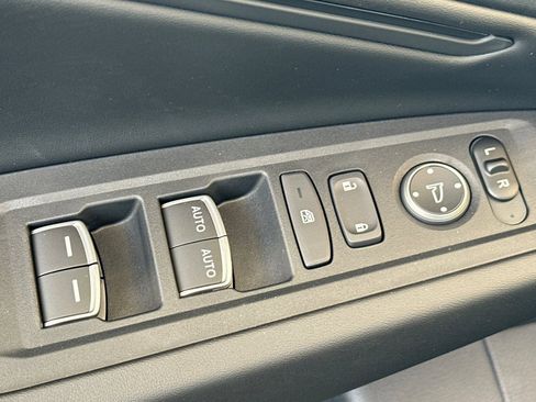 New 2026 Honda Accord SE image 12