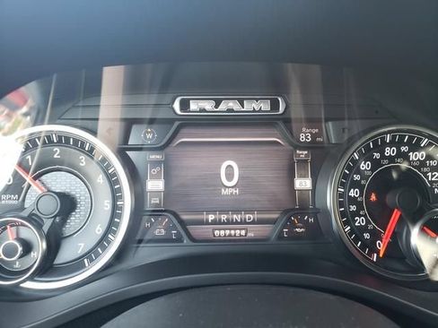Used 2019 RAM 1500 Big Horn AWD/4WD image 26