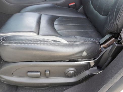 Used 2014 GMC Acadia Denali image 22