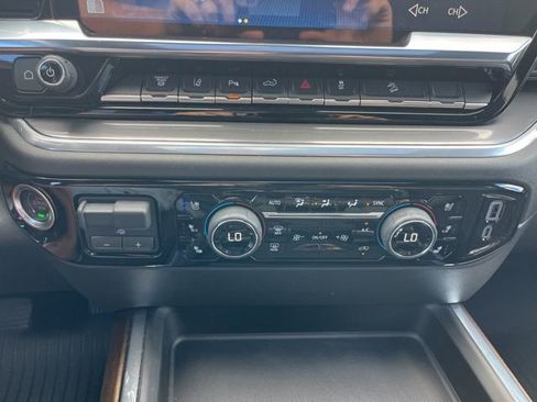 New 2025 Chevrolet Silverado 2500 High Country w/ Technology Package image 37