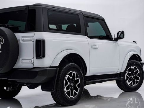 Used 2023 Ford Bronco Outer Banks AWD/4WD image 10