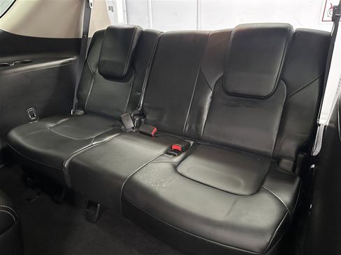 Used 2017 Nissan Armada Platinum w/ Captain Seat Package AWD/4WD image 4