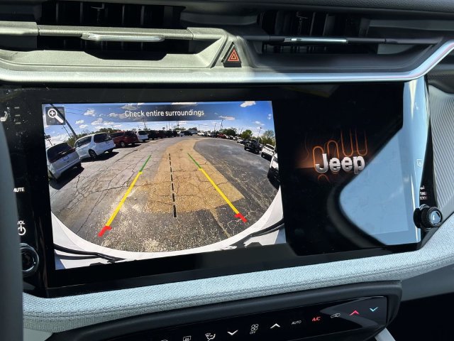 New 2026 Jeep Cherokee Laredo AWD/4WD image 28