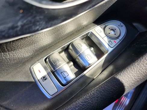 Used 2018 Mercedes-Benz E 300 E 300 image 26