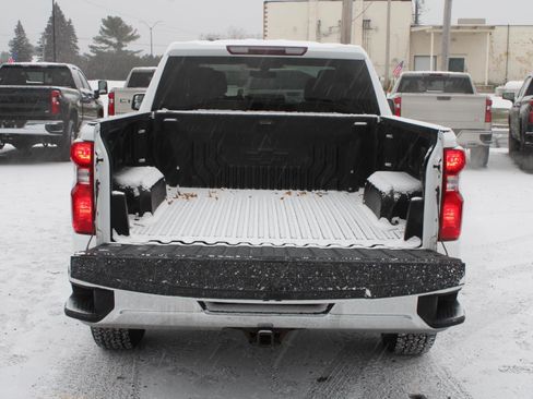 Used 2019 Chevrolet Silverado 1500 LT w/ All-Star Edition image 7