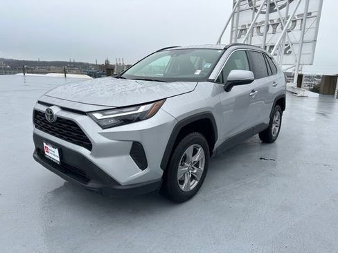 Used 2024 Toyota RAV4 XLE image 8
