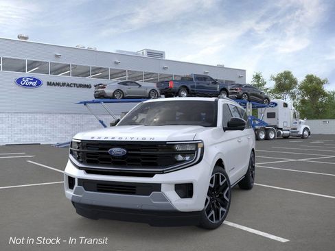 New 2026 Ford Expedition Platinum image 26