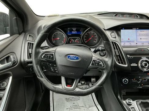 Used 2015 Ford Focus ST FWD image 12
