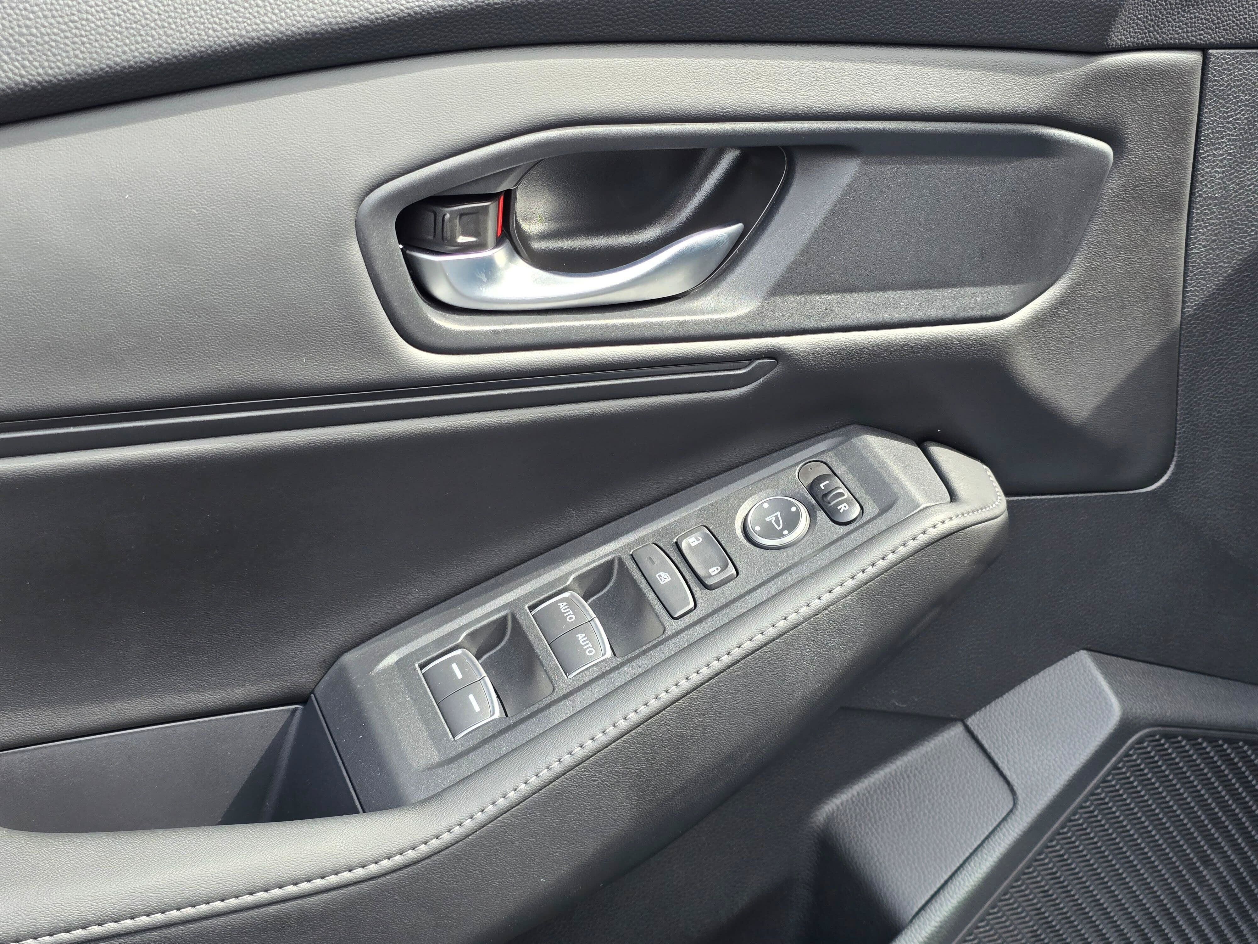 Used 2025 Honda Accord Sport image 21