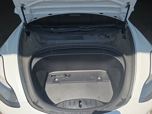 Used 2019 Tesla Model 3 Long Range AWD/4WD image 3