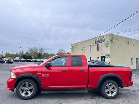 Certified 2018 RAM 1500 Express w/ Express Value Package AWD/4WD image 8