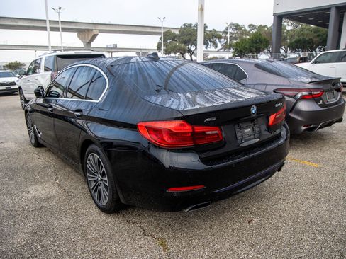 Used 2018 BMW 540i xDrive w/ Luxury Seating Package image 9