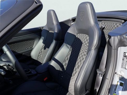 Certified 2026 Porsche 911 GTS RWD image 5