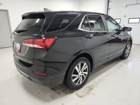 Used 2022 Chevrolet Equinox LT FWD image 12