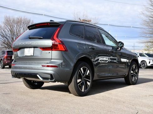 New 2026 Volvo XC60 B5 Plus w/ Protection Package Premier AWD/4WD image 7