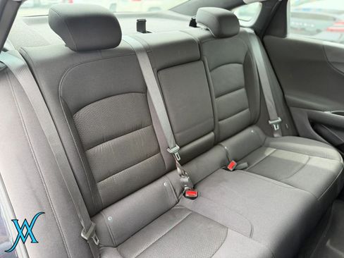 Used 2023 Chevrolet Malibu LT w/ Driver Confidence Package FWD image 18