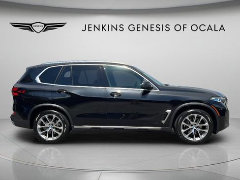 Used 2024 BMW X5 sDrive40i w/ Premium Package RWD image 8