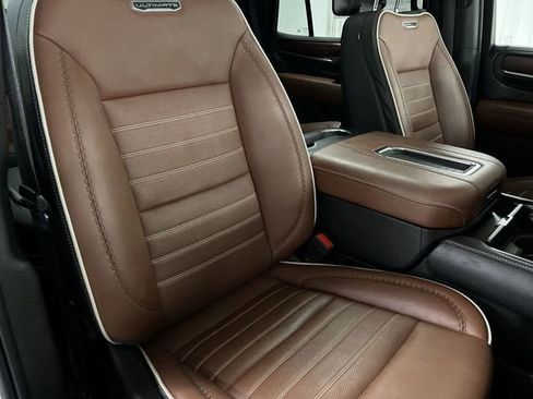 Certified 2023 GMC Yukon Denali Ultimate AWD/4WD image 29