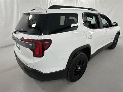 Used 2023 GMC Acadia AT4 image 3