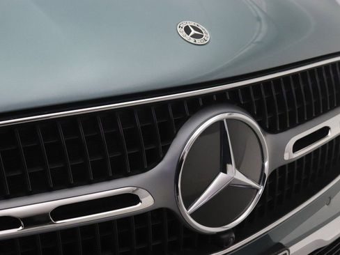 Certified 2026 Mercedes-Benz GLC 300 image 28