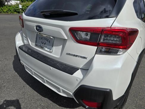 Used 2023 Subaru Crosstrek 2.5i Limited AWD/4WD image 14