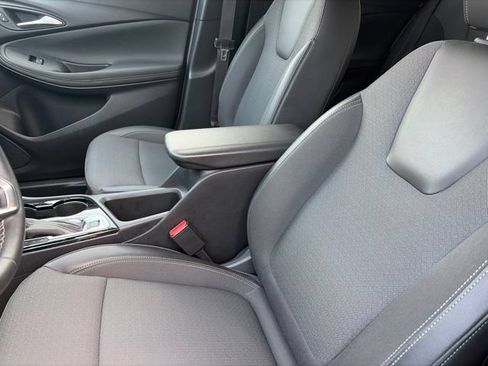 Used 2023 Buick Encore GX Select w/ Experience Buick Package AWD/4WD image 8