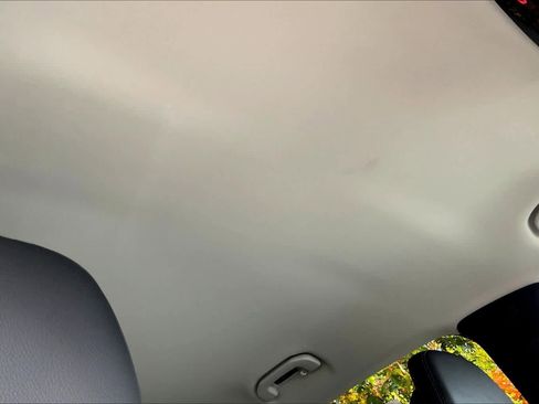 Certified 2024 Mercedes-Benz GLC 300 4MATIC w/ Driver Assistance Package image 14