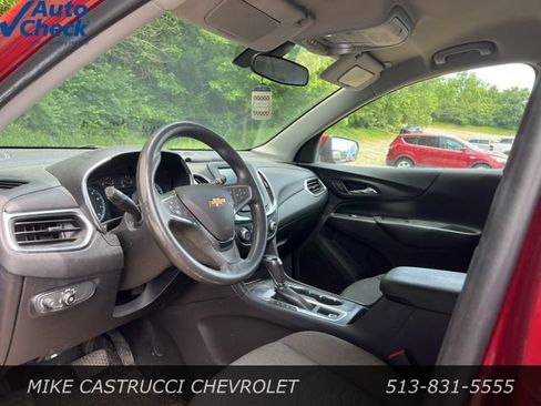 Used 2018 Chevrolet Equinox LT FWD image 6