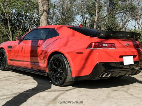 Used 2015 Chevrolet Camaro Z/28 RWD image 6