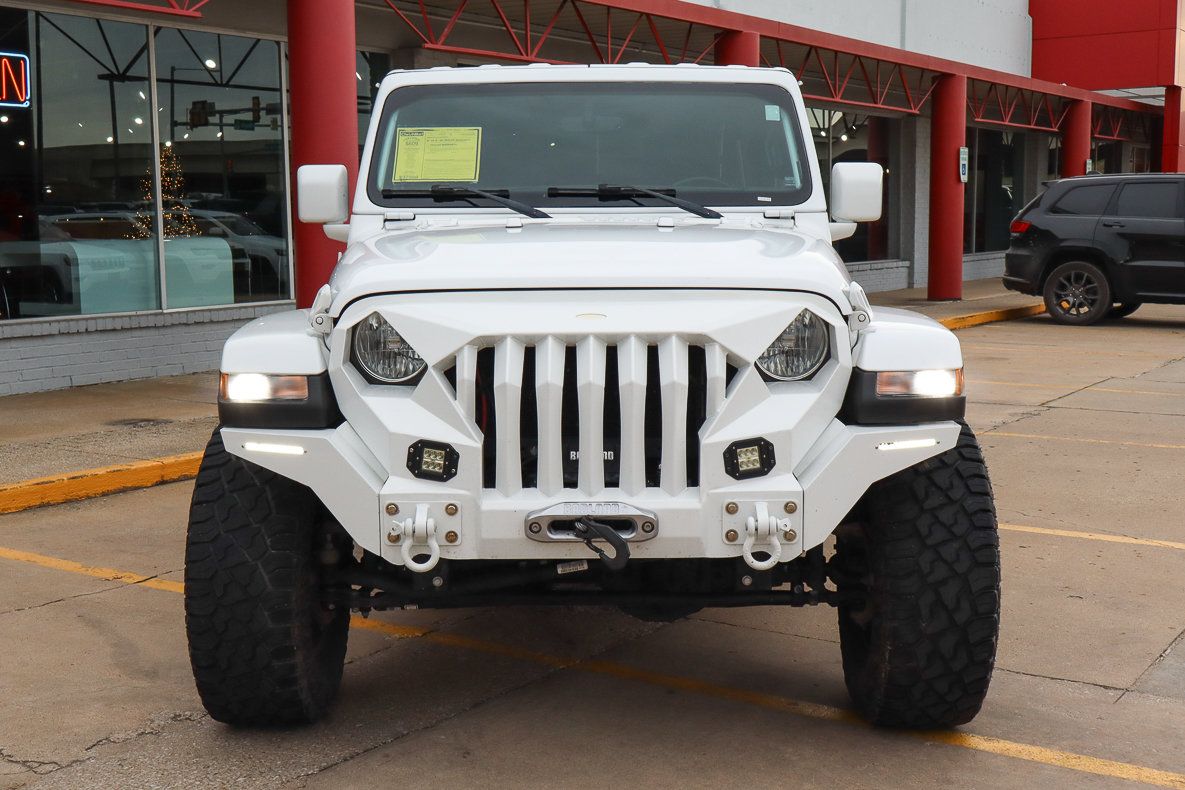 Used 2021 Jeep Wrangler Unlimited Sahara AWD/4WD image 3