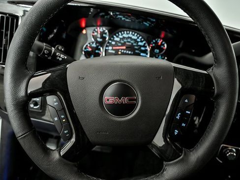 New 2025 GMC Savana 2500 Extended w/ Driver Convenience Package image 10