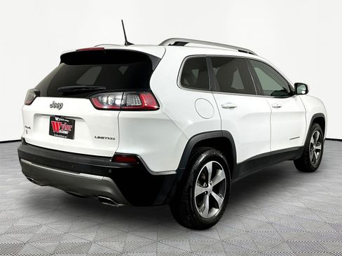 Used 2019 Jeep Cherokee Limited AWD/4WD image 6