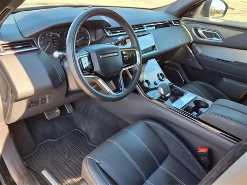Used 2022 Land Rover Range Rover Velar R-Dynamic S image 22