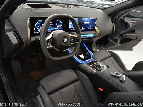 Used 2025 BMW X3 xDrive30i w/ Premium Package image 12