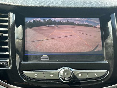Used 2021 Chevrolet Trax LT w/ Driver Confidence Package AWD/4WD image 30