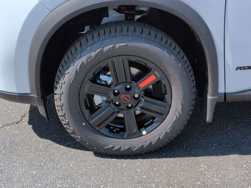 New 2026 Nissan Rogue SV image 9