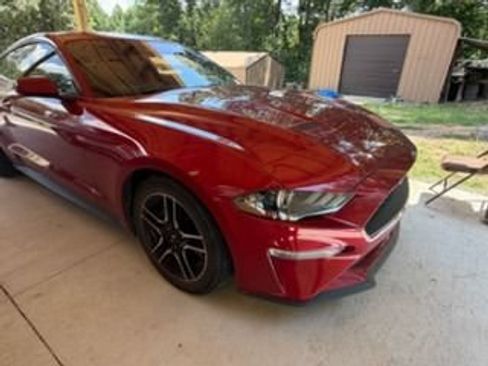 Used 2022 Ford Mustang Coupe w/ Equipment Group 101A RWD image 4