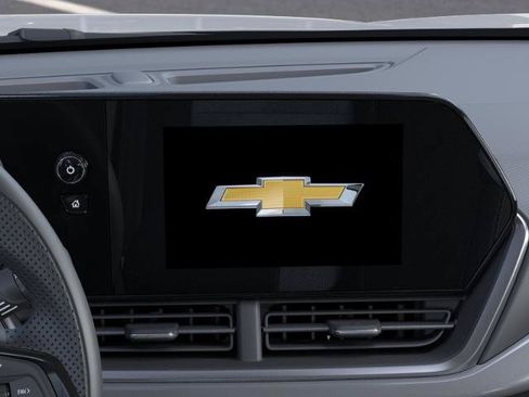 New 2026 Chevrolet Trax LS w/ LS Convenience Package FWD image 20