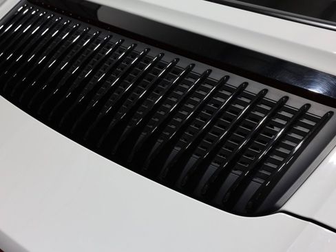 Used 2018 Porsche 911 Targa 4S image 11