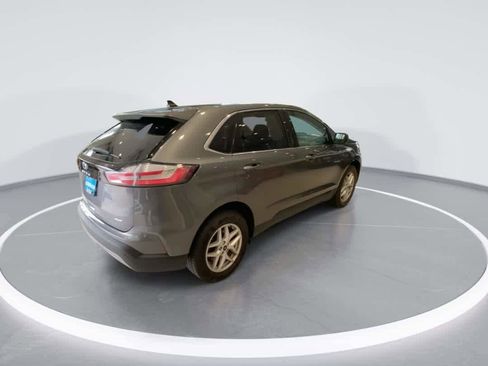 Used 2024 Ford Edge SEL AWD/4WD image 2