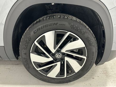 Used 2025 Volkswagen Atlas SE image 67